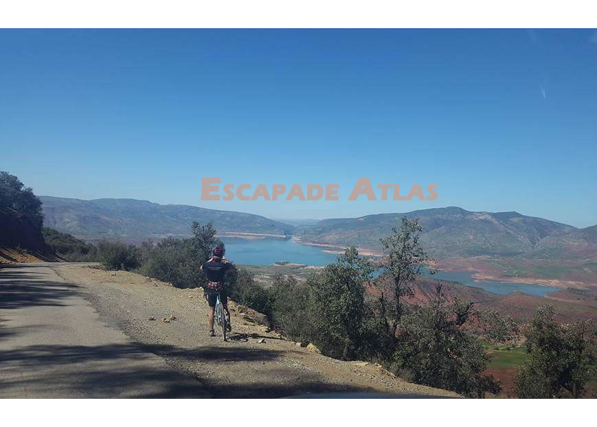 LES HAUTS PLATEAUX TINGARF, NOMADES AIT ABDI ET D'IMILCHIL